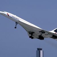 British_Airways_Concorde_G-BOAC_03